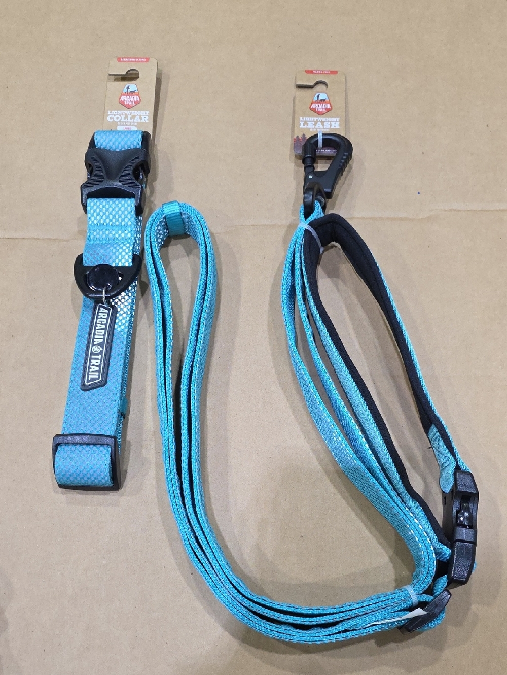 Arcadia Trail Light Teal Patterned Dog Collar Size Large & Hands-Free Leash Set
